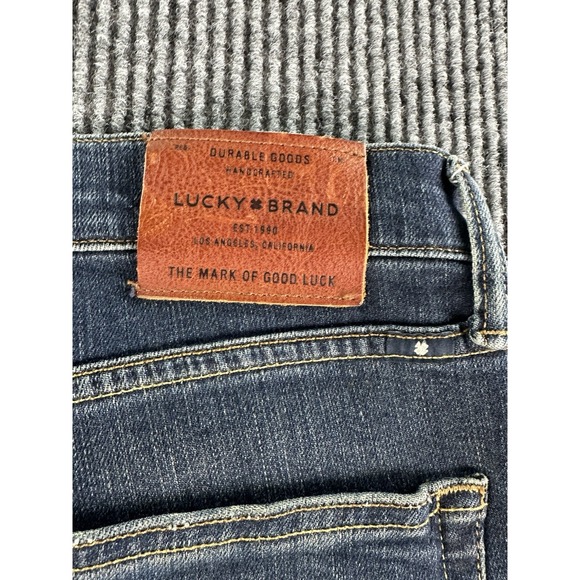 Lucky Brand Jeans Men 34x32 Blue 363 Straight Classic Dark Wash Stretch Denim - Picture 16 of 16